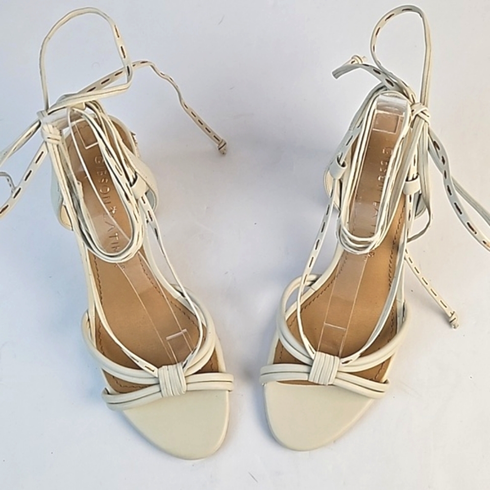 Gibson Latimer Tasha Sheep Leather Cream Open Toe Ankle Wrap Block Heel Sandal - Picture 10 of 16